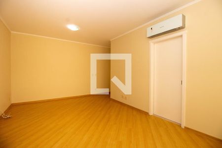 Sala de apartamento para alugar com 2 quartos, 68m² em Floresta, Porto Alegre