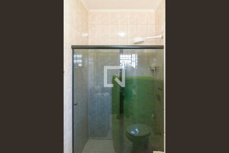 Casa à venda com 432m², 4 quartos e 4 vagas Casa à venda com 432m², 4 quartos e 4 vagasBanheiro da Suíte 2