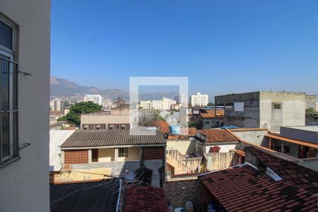 Apartamento à venda com 68m², 2 quartos e 1 vagaÁrea de Serviço