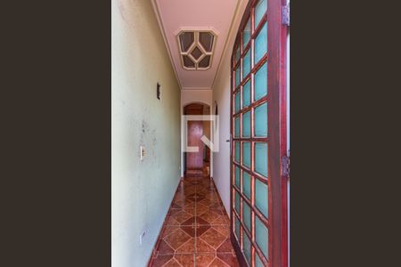 Casa para alugar com 325m², 3 quartos e 2 vagas Casa para alugar com 325m², 3 quartos e 2 vagasCorredor Externo