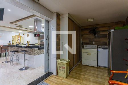 Casa para alugar com 325m², 3 quartos e 2 vagas Casa para alugar com 325m², 3 quartos e 2 vagasÁrea de Serviço