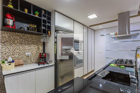 Casa para alugar com 325m², 3 quartos e 2 vagas Casa para alugar com 325m², 3 quartos e 2 vagasCozinha