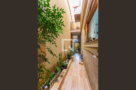 Casa para alugar com 325m², 3 quartos e 2 vagas Casa para alugar com 325m², 3 quartos e 2 vagascorredor externo