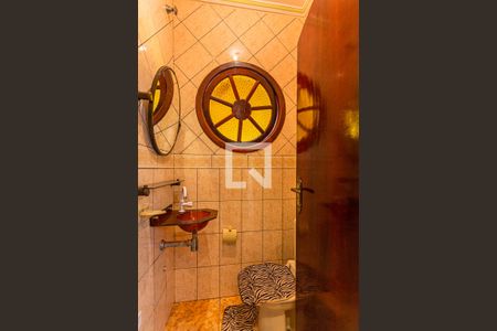 Casa para alugar com 325m², 3 quartos e 2 vagas Casa para alugar com 325m², 3 quartos e 2 vagasBanheiro da Sala de Jogos