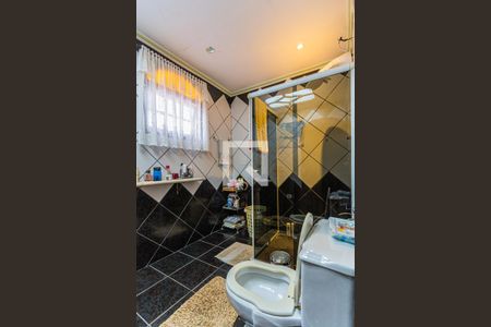 Casa para alugar com 325m², 3 quartos e 2 vagas Casa para alugar com 325m², 3 quartos e 2 vagasBanheiro da Suite 3