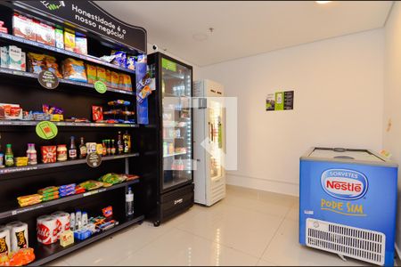 Studio para alugar com 37m², 1 quarto e 1 vaga Studio para alugar com 37m², 1 quarto e 1 vagaMini Mercado