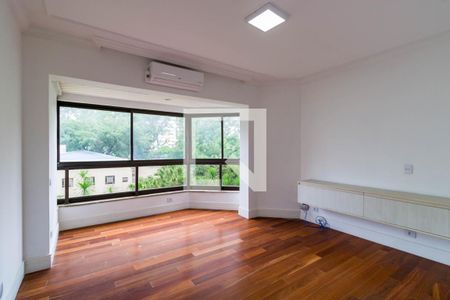 Apartamento à venda com 213m², 3 quartos e 4 vagasQuarto 3