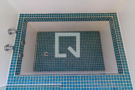 Apartamento à venda com 213m², 3 quartos e 4 vagasBanheiro 