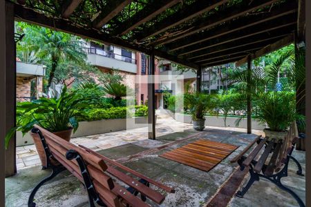 Apartamento à venda com 213m², 3 quartos e 4 vagasÁrea comum