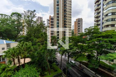 Apartamento à venda com 213m², 3 quartos e 4 vagasVista Quarto 3