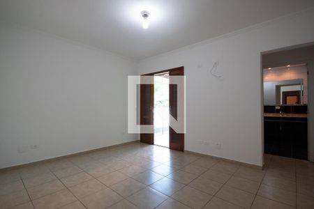 Suíte de casa para alugar com 3 quartos, 211m² em Umuarama, Osasco