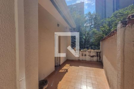 Casa para alugar com 200m², 4 quartos e 1 vagaVaranda