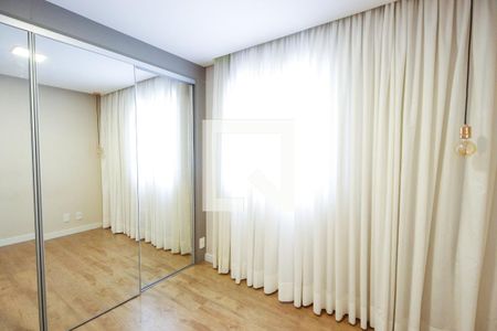 Apartamento à venda com 64m², 2 quartos e 1 vaga Apartamento à venda com 64m², 2 quartos e 1 vagaQuarto 1