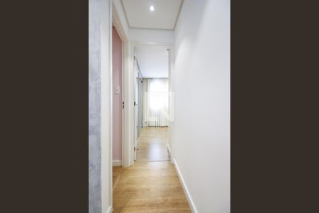 Apartamento à venda com 64m², 2 quartos e 1 vaga Apartamento à venda com 64m², 2 quartos e 1 vagaCorredor