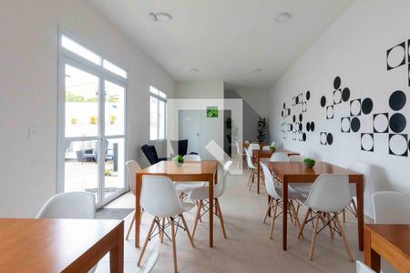 Apartamento para alugar com 49m², 2 quartos e 1 vaga Apartamento para alugar com 49m², 2 quartos e 1 vagaSalão de Festas