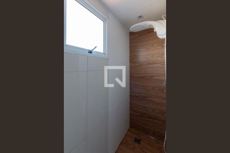 Apartamento para alugar com 49m², 2 quartos e 1 vaga Apartamento para alugar com 49m², 2 quartos e 1 vagaBanheiro