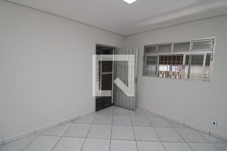 Sala de casa para alugar com 2 quartos, 155m² em Jardim Sílvia Maria, São Paulo