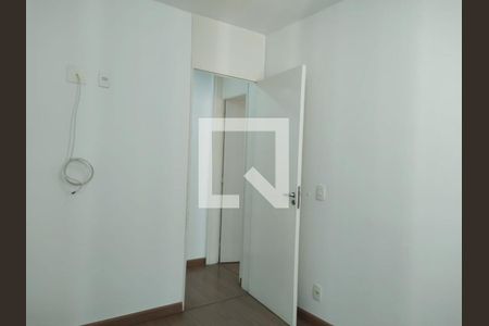 Quarto 2 de apartamento para alugar com 2 quartos, 47m² em Jardim Íris, São Paulo