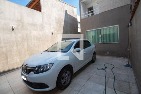 Casa à venda com 130m², 3 quartos e 2 vagasAmpla Garagem