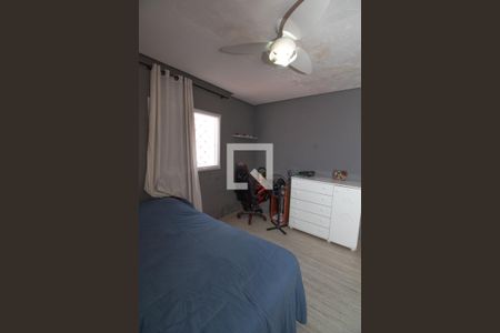 Casa à venda com 130m², 3 quartos e 2 vagasQuarto