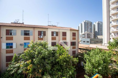 Apartamento para alugar com 48m², 2 quartos e 1 vagaVista da janela do quarto 2