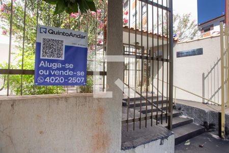 Apartamento para alugar com 48m², 2 quartos e 1 vagaFachada
