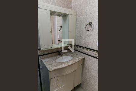 Apartamento à venda com 63m², 2 quartos e 1 vaga Apartamento à venda com 63m², 2 quartos e 1 vagaBanheiro