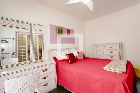 Casa à venda com 335m², 7 quartos e 2 vagasQuarto 1