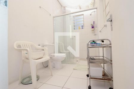 Casa à venda com 335m², 7 quartos e 2 vagasBanheiro 4