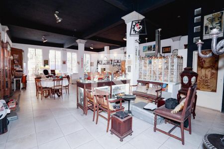 Casa à venda com 335m², 7 quartos e 2 vagasSala 