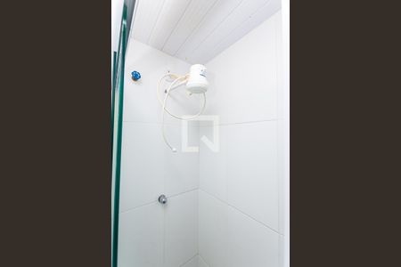Banheiro de casa de condomínio para alugar com 1 quarto, 35m² em Itaipu, Niterói