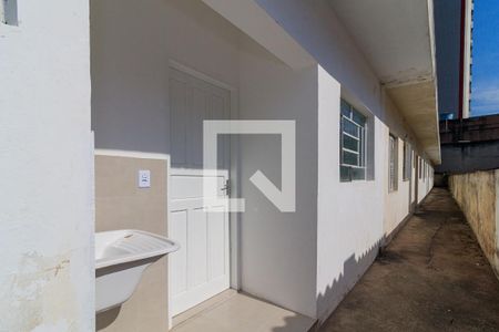 Casa para alugar com 45m², 1 quarto e 1 vagaÁrea de serviço