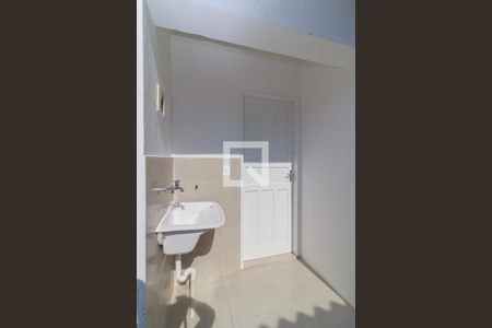 Casa para alugar com 45m², 1 quarto e 1 vagaÁrea de serviço