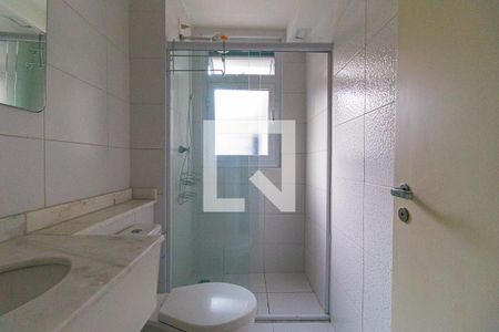 Banheiro de kitnet/studio para alugar com 1 quarto, 25m² em Bela Vista, São Paulo