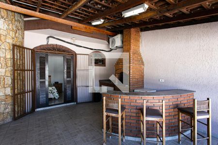 Casa à venda com 160m², 3 quartos e 2 vagasVaranda gourmet