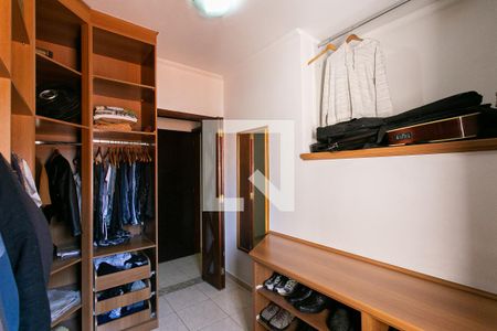 Casa à venda com 160m², 3 quartos e 2 vagasCloset da Suíte