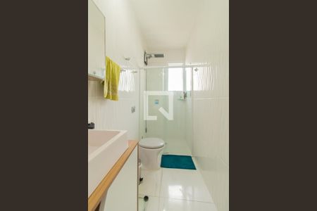 Banheiro de apartamento para alugar com 1 quarto, 51m² em Menino Deus, Porto Alegre