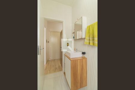 Banheiro de apartamento para alugar com 1 quarto, 51m² em Menino Deus, Porto Alegre