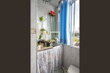 Apartamento à venda com 76m², 2 quartos e 1 vagaÁrea de serviço