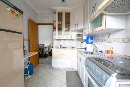 Apartamento à venda com 76m², 2 quartos e 1 vagaCozinha
