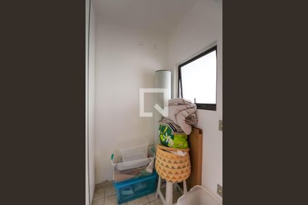 Casa à venda com 140m², 3 quartos e 2 vagasDespensa