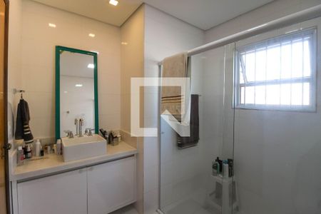 Casa à venda com 140m², 3 quartos e 2 vagasBanheiro da Suíte