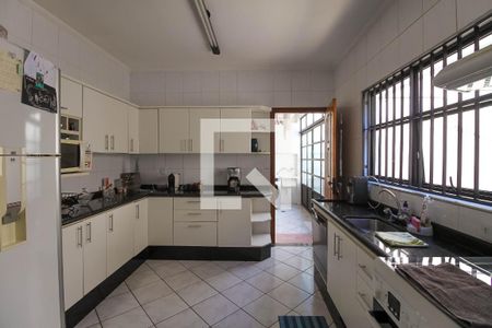 Casa à venda com 140m², 3 quartos e 2 vagasCozinha