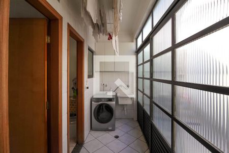 Casa à venda com 140m², 3 quartos e 2 vagasÁrea de Serviço