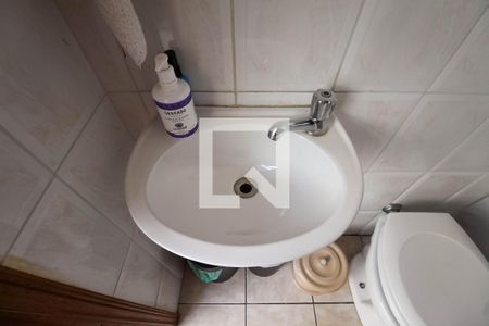 Casa à venda com 140m², 3 quartos e 2 vagasBanheiro Social