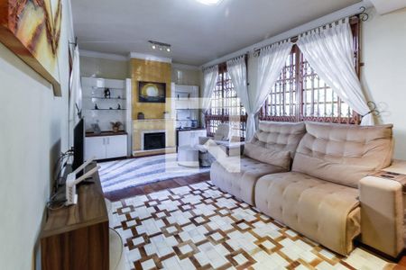 Sala de casa à venda com 4 quartos, 246m² em Parque Santa Fé, Porto Alegre