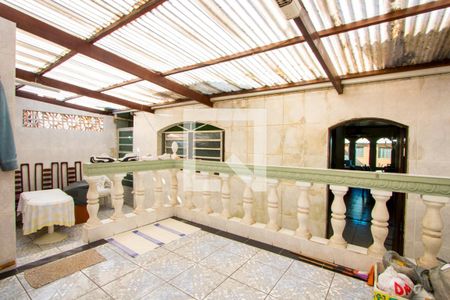 Casa à venda com 5m², 3 quartos e 5 vagas Casa à venda com 5m², 3 quartos e 5 vagasÁrea de serviço