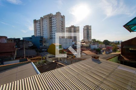 Casa à venda com 5m², 3 quartos e 5 vagas Casa à venda com 5m², 3 quartos e 5 vagasVista do quarto 2