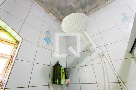 Casa à venda com 5m², 3 quartos e 5 vagas Casa à venda com 5m², 3 quartos e 5 vagasBanheiro social