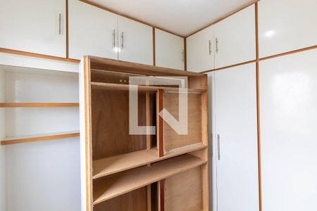 Quarto 2 de apartamento para alugar com 2 quartos, 51m² em Jardim Belém, São Paulo